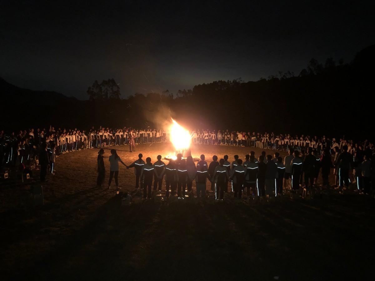 篝火晚会1.jpg